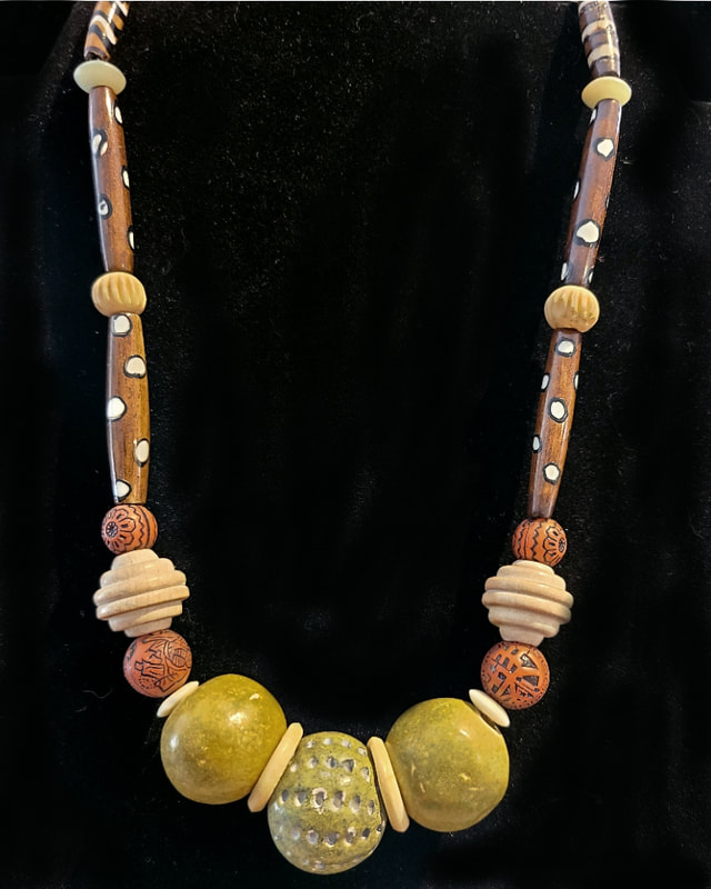 Linda Levy has been creating Jewelry, Necklaces, Earrings, Gemstone jewelry, handcrafted, original art, in Santa Cruz California
