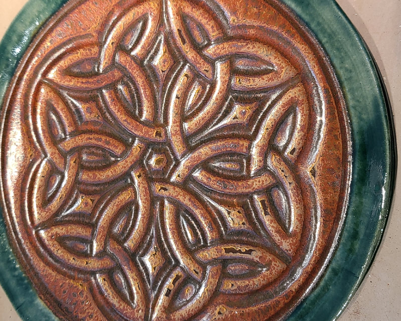 Detail Celtic Knot Platter, Linda Levy, LA Levy, Linda A. Levy, Ceramics, Artist, Bonny  Doon, Santa Cruz, California